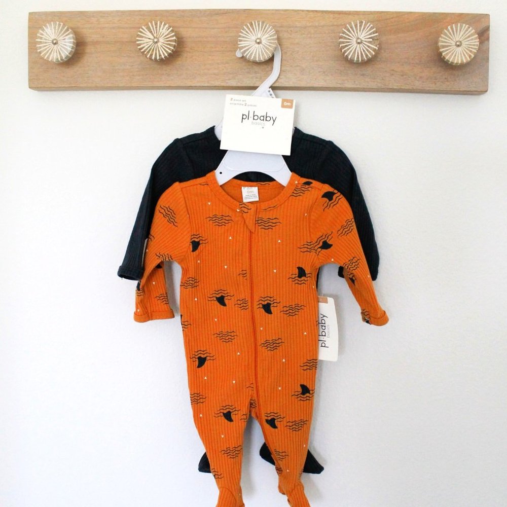 Pl baby basics 2 pcs sleep and play set